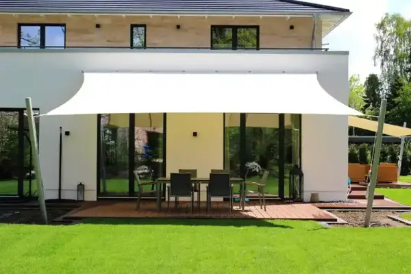 sonnensegel-terrasse